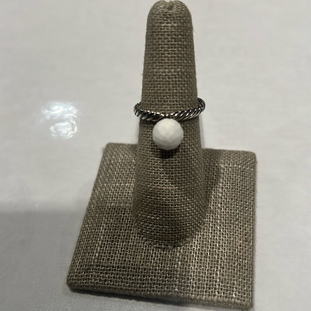 David Yurman 925 White Cable 8mm Ball Ring Size 5.75